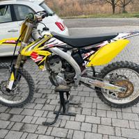 Suzuki rmz 250 2015