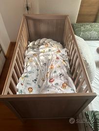 Lettino materasso piumino e lenzuola