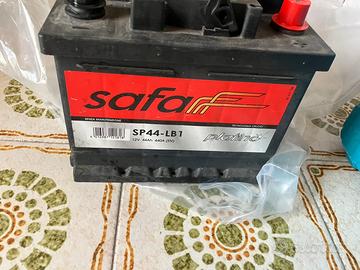BATTERIA AUTO 44Ah