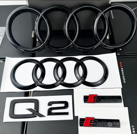 Kit  Loghi AUDI Q2 neri nero logo lucido anelli