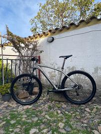 Bianchi Kuma anniversario 27.5
