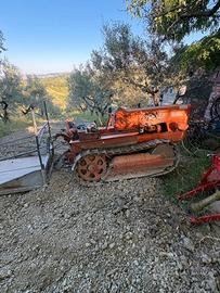 Trattore Fiat cingolata 455C