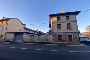 Terratetto Piazza San Valentino,Basaliapenta