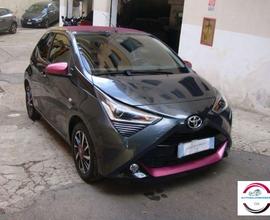 TOYOTA - Aygo - Con. 1.0 VVT-i 72 CV 5p.x-wave g.M