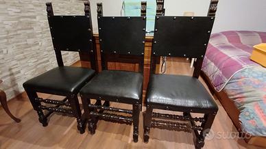 Tavolo d'epoca con 4 sedie seduta in pelle d'epoca