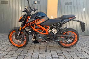 KTM 125 Duke - 2022