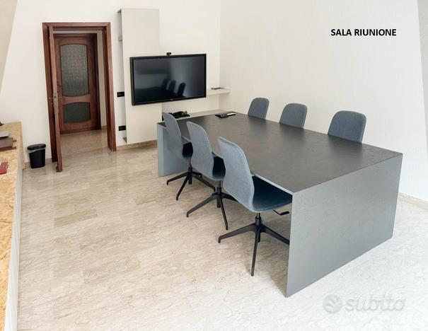 Ufficio all'interno di uno studio associato