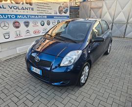 Toyota Yaris 1.0 5 porte