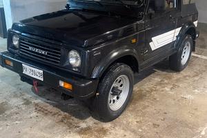 Suzuki samurai