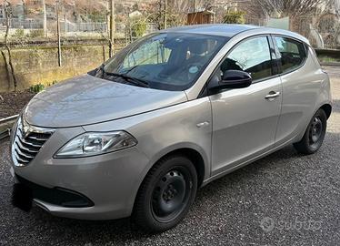 LANCIA Ypsilon 1.2 69 CV 5 porte Elefantino