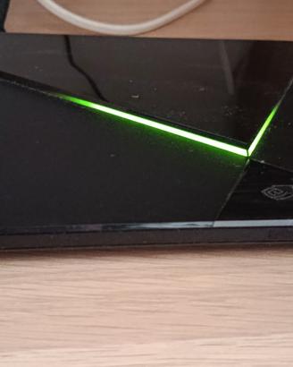 Consolle Shield Nvidia PRO 500GB