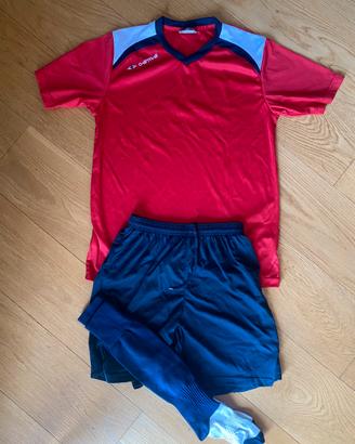 Kit calcio. Nuovo mai usato.
