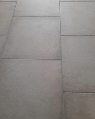 Stock rivestimento bagno e pavimento gres
