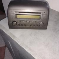 stereo lancia y 2005 