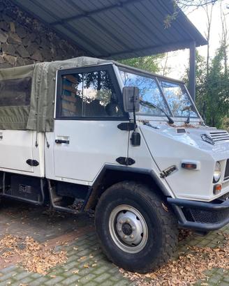 VM 90 Patente B 9 posti