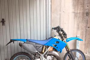 TM125 2T 2003