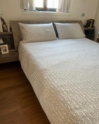 Letto matrimoniale conoleto