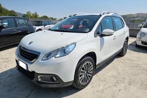Peugeot 2008 1.4 HDi 68CV Active + GANCIO TRAINO