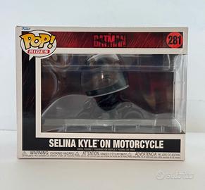 Funko Pop! Selina Kyle su Moto 281 The Batman