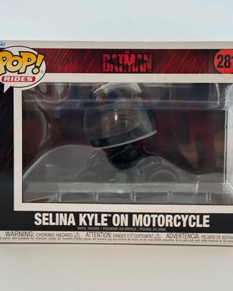 Funko Pop! Selina Kyle su Moto 281 The Batman