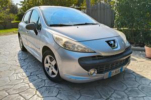 Peugeot 207 1.4 vti 95cv del 2009 