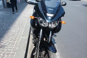 Yamaha TDM 900 2008 serie speciale telaio nero
