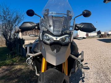 Triumph 900 Rally Pro