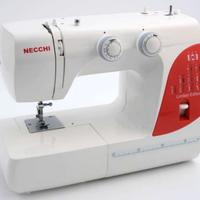 Macchina per cucire Necchi 