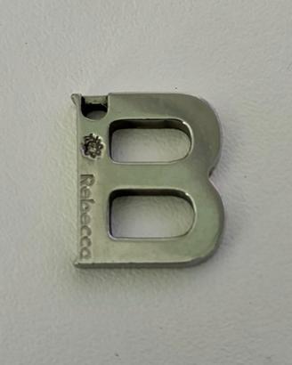 Ciondolo letterina B di Rebecca