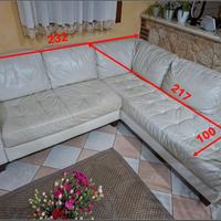 divano in pelle Natuzzi