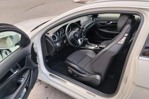 C22O SPORT COUPE AUTOMATICO 