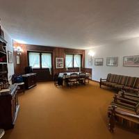 App.to 110 mq+box auto+locale deposito-Campitello