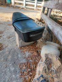 sella piaggio vespa 50, 90, 125 d epoca molto ben 