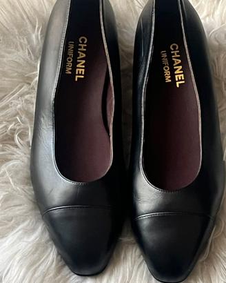 Chanel ballerine