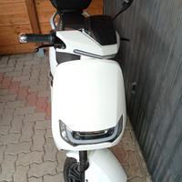 Sunra Robo S. Scooter elettrico 125