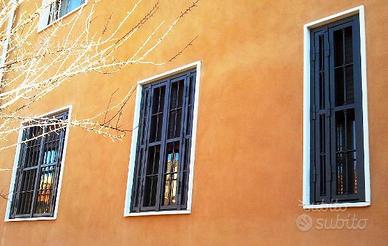 Grate Inferriate antieffrazione ferro micaceo serr