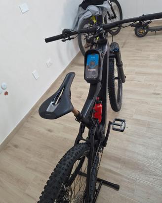 E-BIKE WHISTLE B-RUSH C7.4E TRL BLK/BLK 44 C7SL
