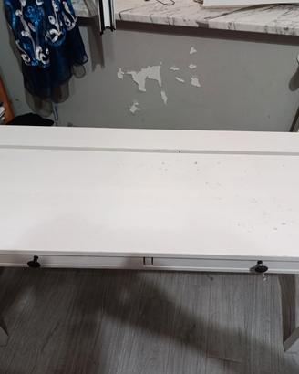 Scrivania hemnes ikea