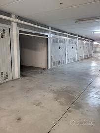 Garage singolo in condominio a Vicenza