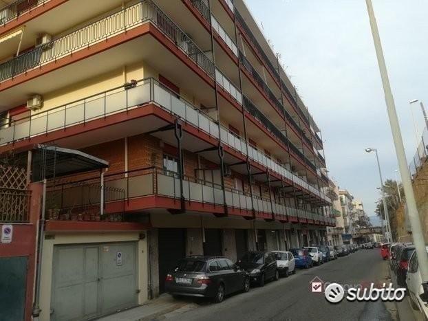 Locale commerciale in via santa marta rif.vs689