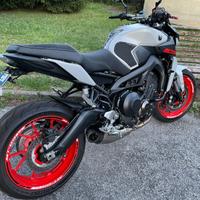 Yamaha MT09 2020 Arkrapovic e Ohlins