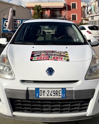 Renault Clio 1.2 Gpl 75 Cv