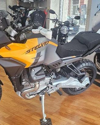 Moto Guzzi - Stelvio - PFF