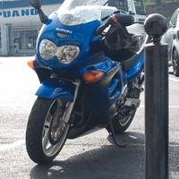 moto Suzuki GSX F 600
