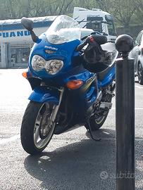 moto Suzuki GSX F 600