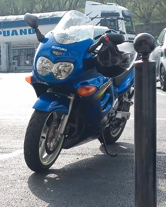moto Suzuki GSX F 600
