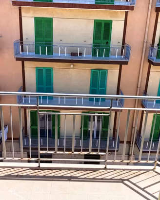 ZONA PARCO SCIANATICO: 83mq al 3° piano + cantina