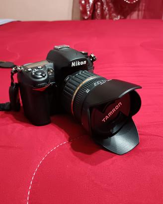 Nikon (kit macchina, ottiche, accessori) 