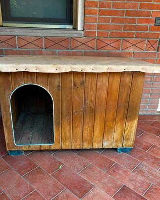 Grand cuccia in legno per cani