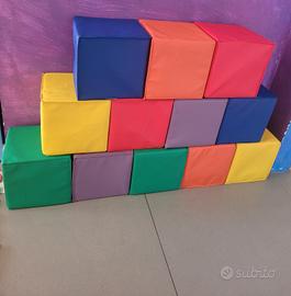 Cubi morbidi impilabili Montessori
